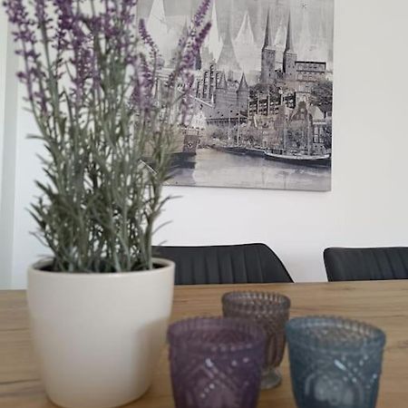 Strandnahe Ferienwohnung Timmendorfer Strand Bagian luar foto